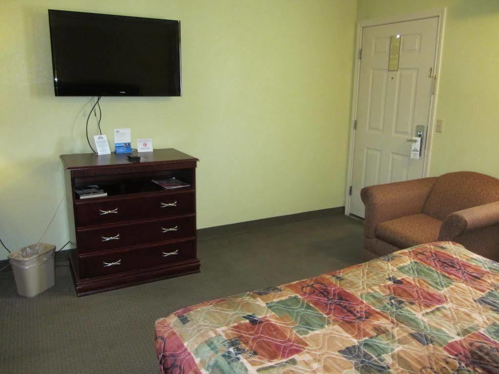 Days Inn By Wyndham Plainview Luaran gambar